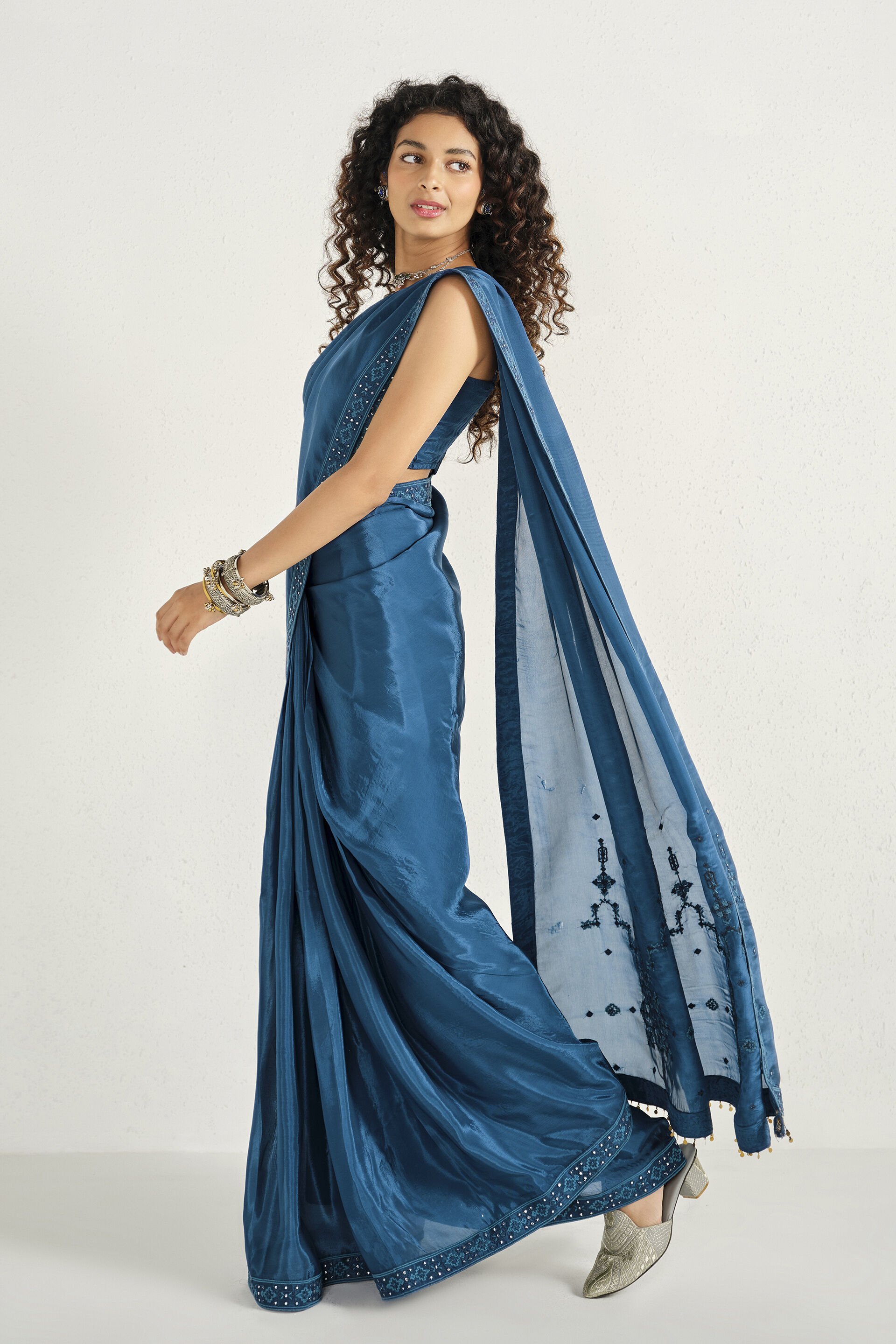 Indigo Hour Saree Set, Indigo, image 3